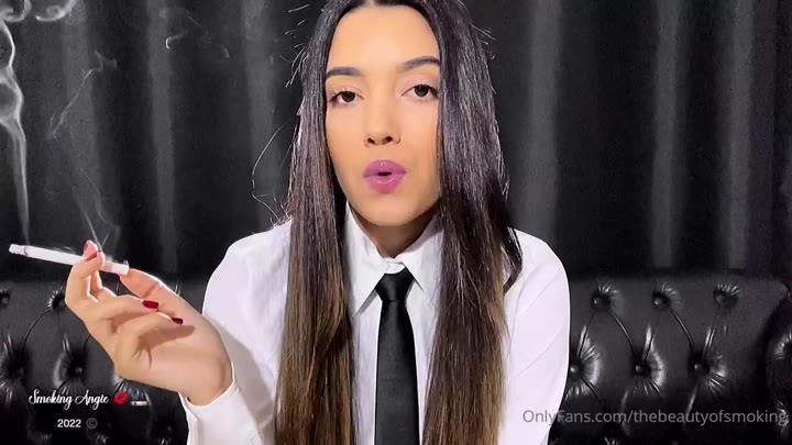 Watch Smoking Angie OnlyFans Leak