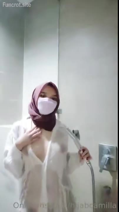 Watch Hijab Camilla Basah Basahan Bokep Hijab Indo Viral