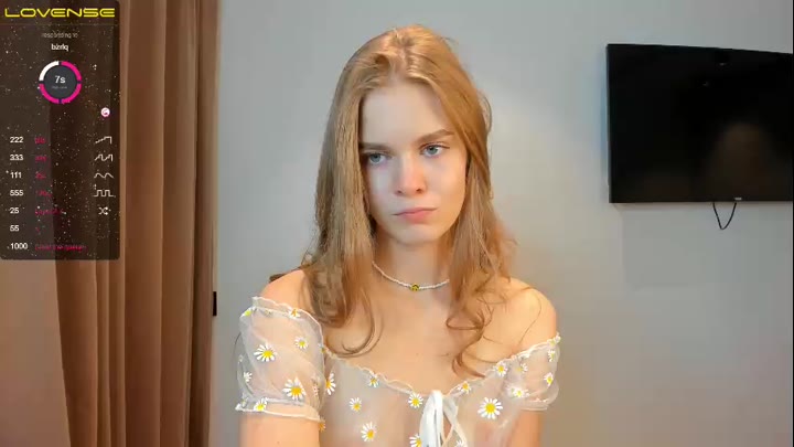 Watch carolynsveronica 2023-08-15 15:31:45