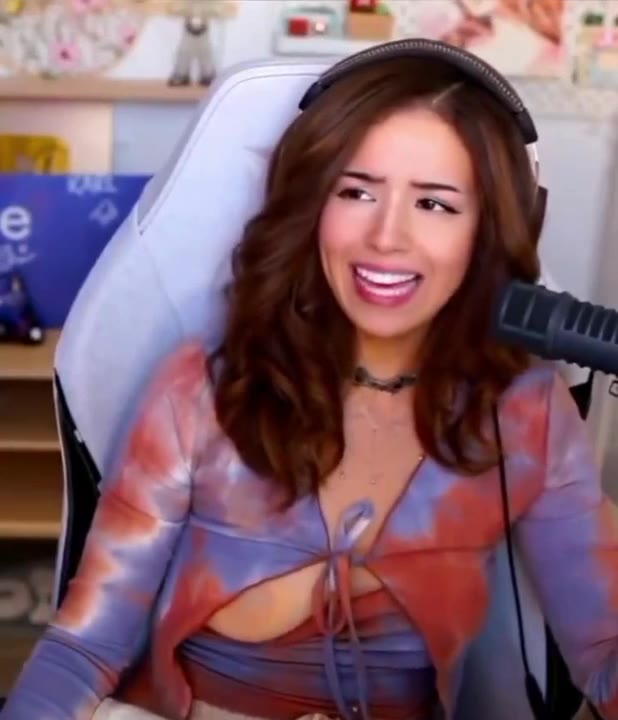 Watch Pokimane nipslip