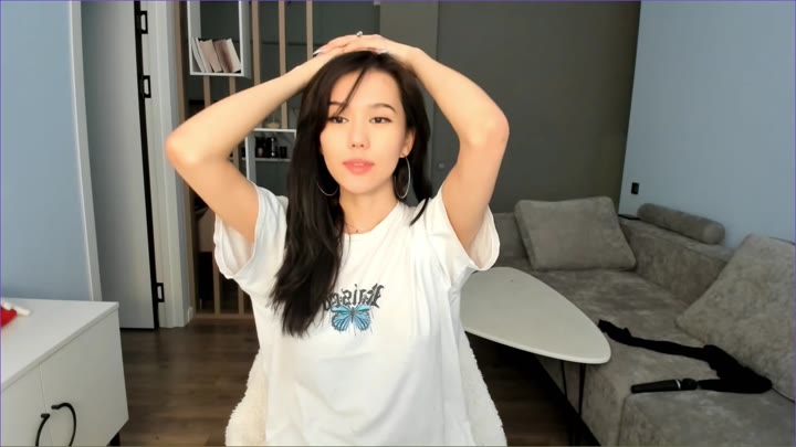 Watch chaturbate yoori s 202402211040
