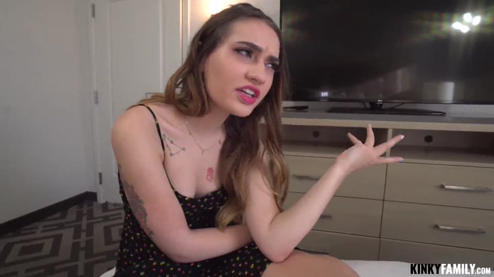 Watch Kinky Family – Sera Ryder – Stepsis exposed fucking on cam
