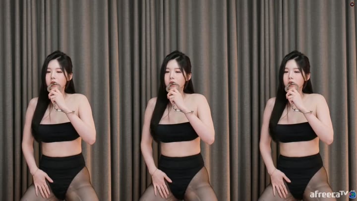 Watch – Ham Jing caught

Caught dancing Ham Jing arrested