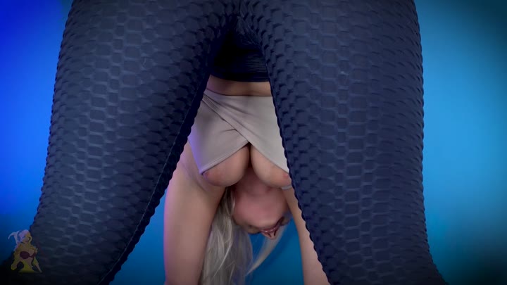 Watch PeachySkye – The Homewrecking Yoga Instructor