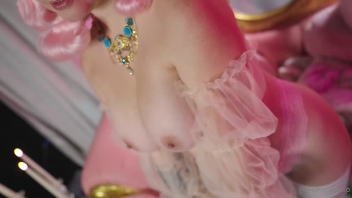 Watch Meg Turney’s Leaked OnlyFans Video: Doggy POV