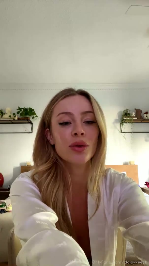 Watch Daisy Keech Rocks Onlyfans with See-Through Try-Ons