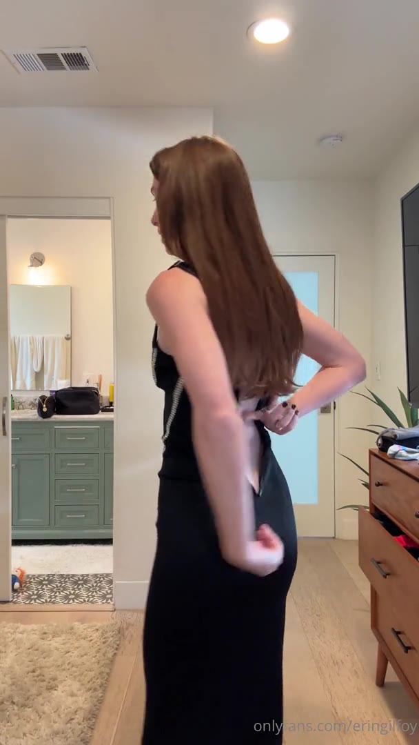 Watch Erin Gilfoy’s Leaked Dress Haul Video