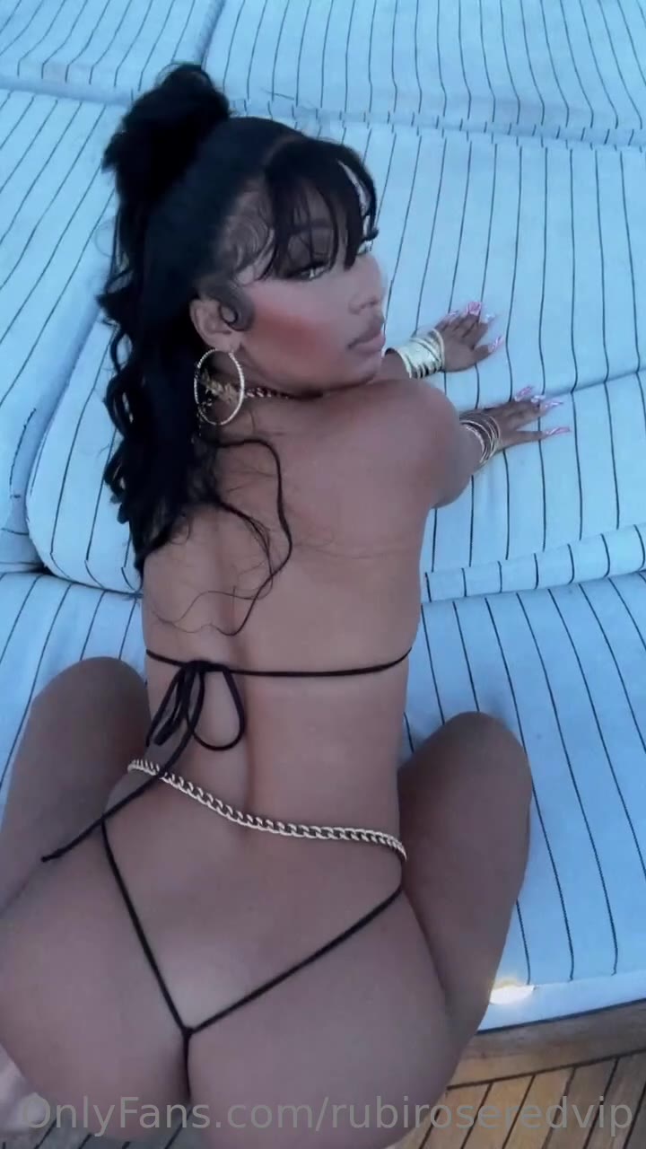 Watch Rubi Rose Big Ass Teasing