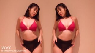 Leak
Waveya’s Tantalizing Twerk Video Leaked