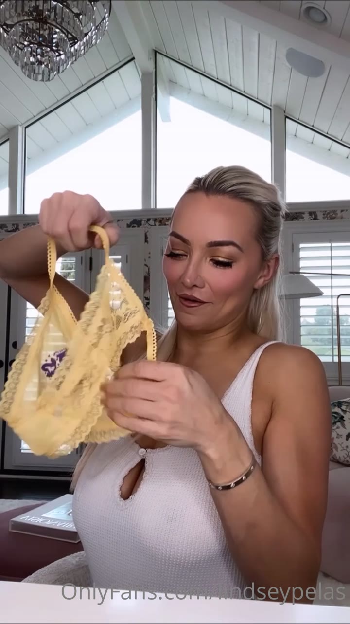 Watch Lindsey Pelas Onlyfans Hot Leaked Video 22