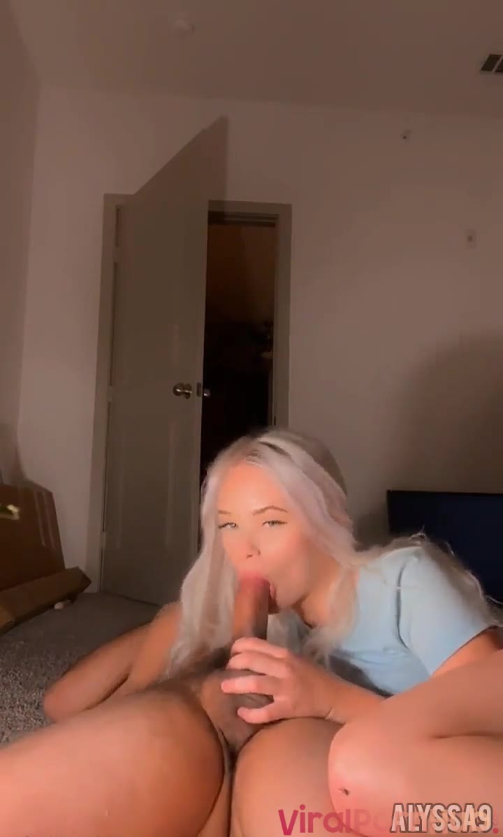 Watch Alyssa9 Blowjob While Riding Girthy Dick Leaked Video