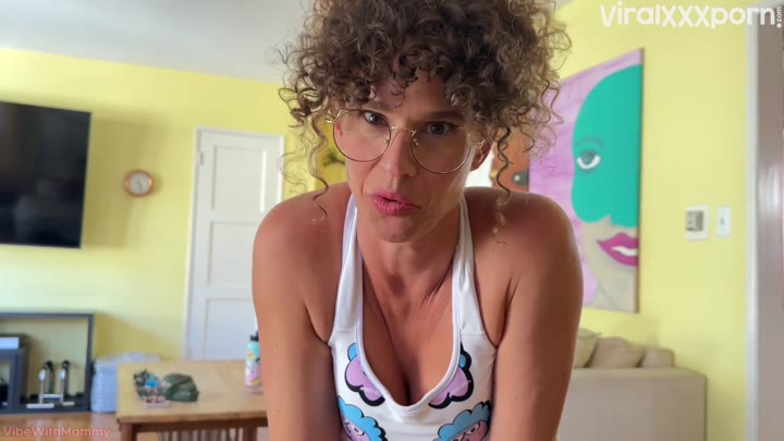 Watch Vibewithmommy Caught You Masturbating and Blows Big Dick Video