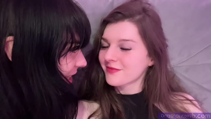 Watch F1nn5ter and her Friend Licking Eachother on Bed Onlyfans Video