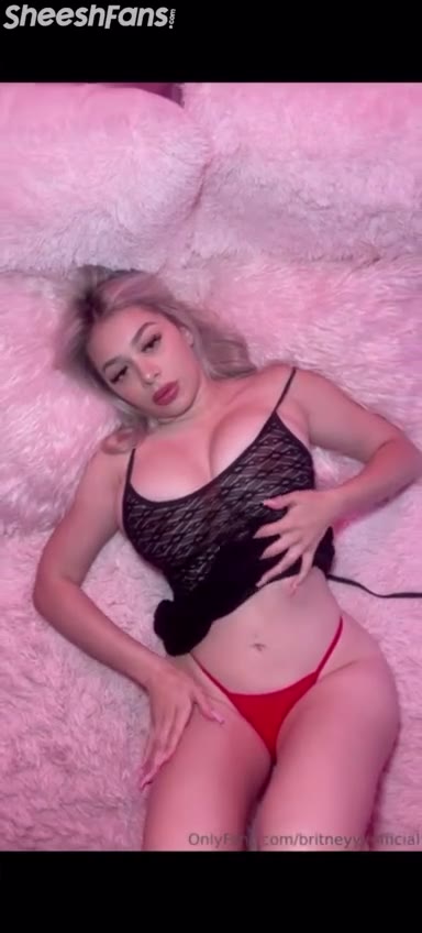 Watch Britneyyyofficial Seethrough Big Nude Nips Teasing Herself On Bed Onlyfans Leak