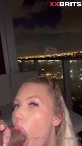 Watch ScarlettKissesXO BG Fuck On The Balcony Video Leaked