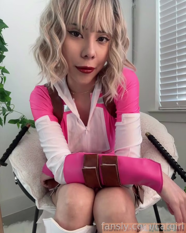 Watch Nekob0icarti Aka Catgirl Masturbating Her Hairy Cunt Fansly Leak