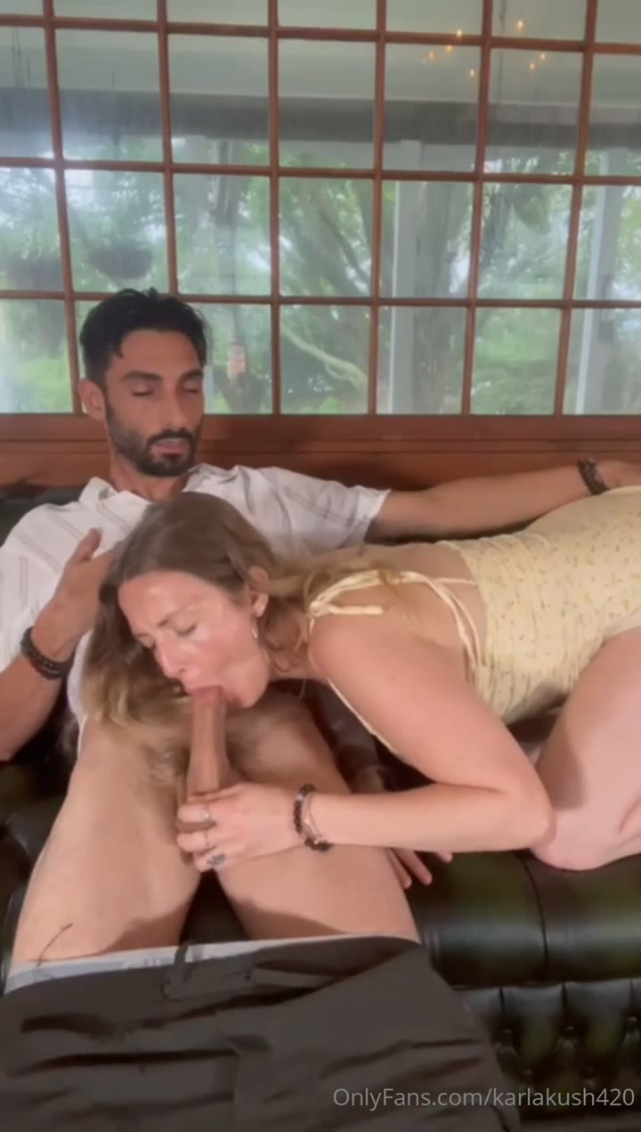 Watch Karla Kush OnlyFans Leaked – Has Hot Sex On The Couch