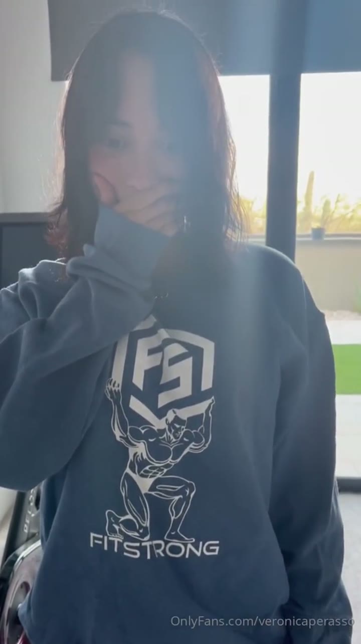 Watch Veronica Perasso Gets Fucked By Trainer