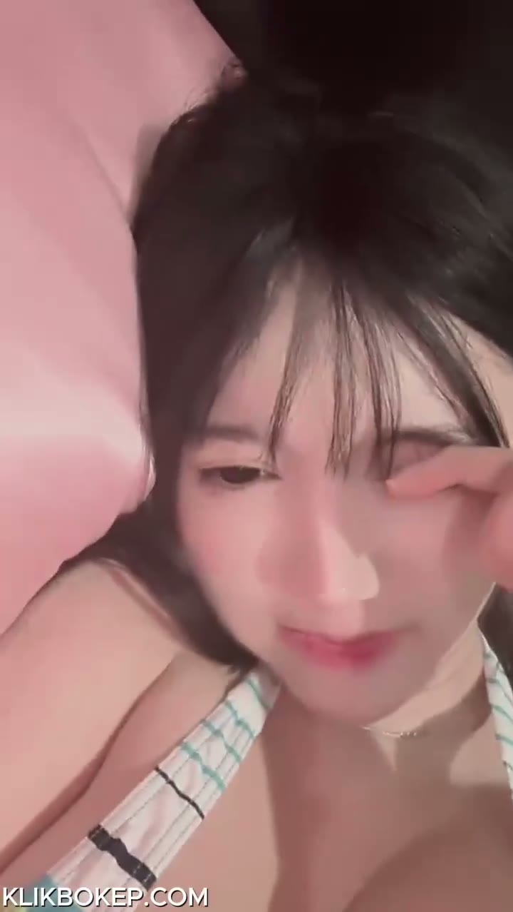 Watch Bokep Indo Arachu Cantik Mulus Pamer Tobrut dan Colmek