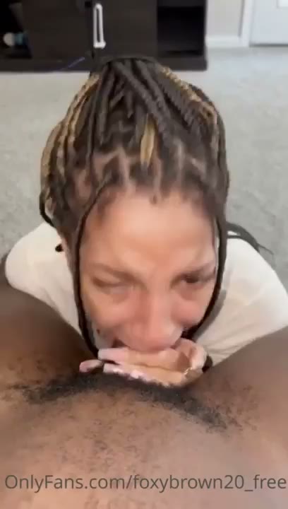 Watch Foxy Brown Gives BJ And Gets Her Face Full Of Cum