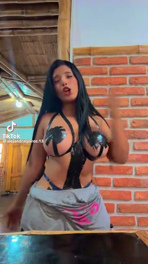 Watch Alejandra Quiroz – Sexy with erotic body!!! So hot