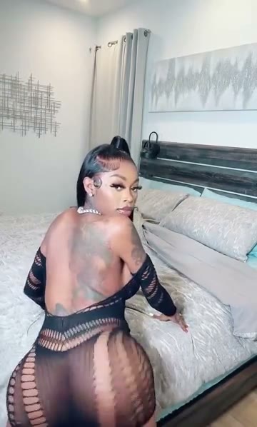 Watch Asiandoll twerking big ass in beroom so hot!!! New Onlyfans trending video leaked