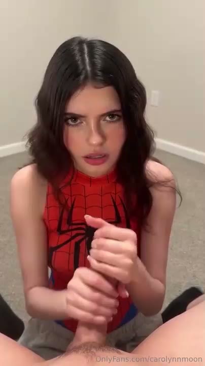 Watch Caro Moon Cosplay Spiderman Blowjob And Cums On Face