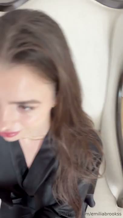Watch Emilia Brooks Seduces Her BF Before Getting Fucked