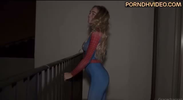 Watch Grace Charis naked spider girl