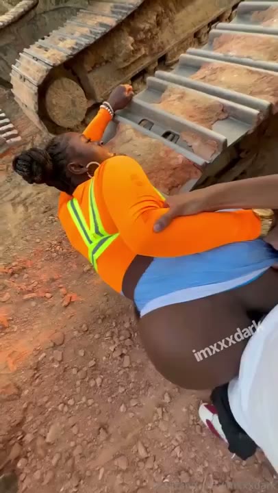 Watch Jenise Hart Gets Fucked in a Construction Site