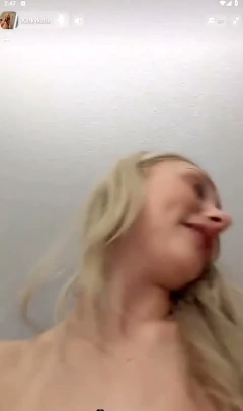 Watch Kinkykatiee Blowjob Sex Tape Video Leaked