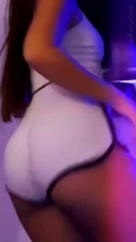 Watch Mel Maia show big ass!!! New Onlyfans video leaked