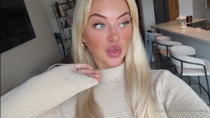 Watch Sensational Rhiannon Blue joi