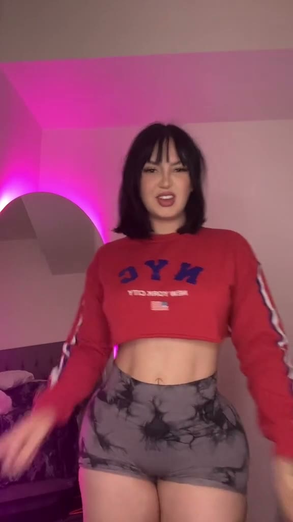 Watch Vaviviz nude show big booty erotic – hot video