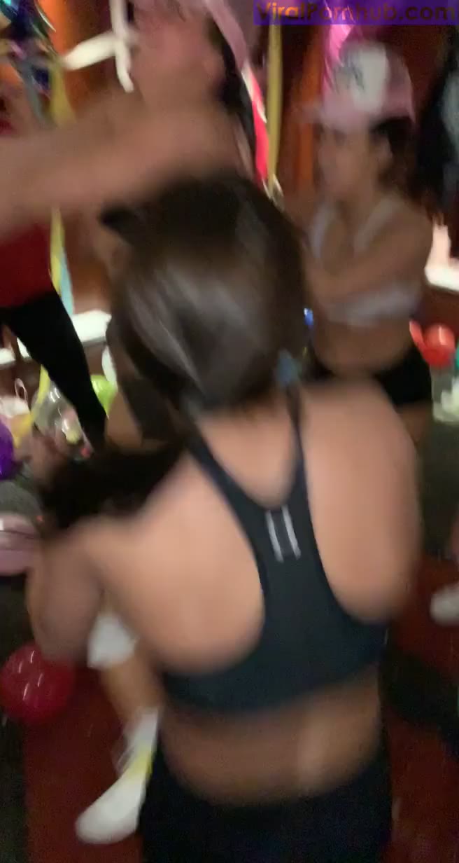 Watch Wisconsin Volleyball Nude Tweaking Video