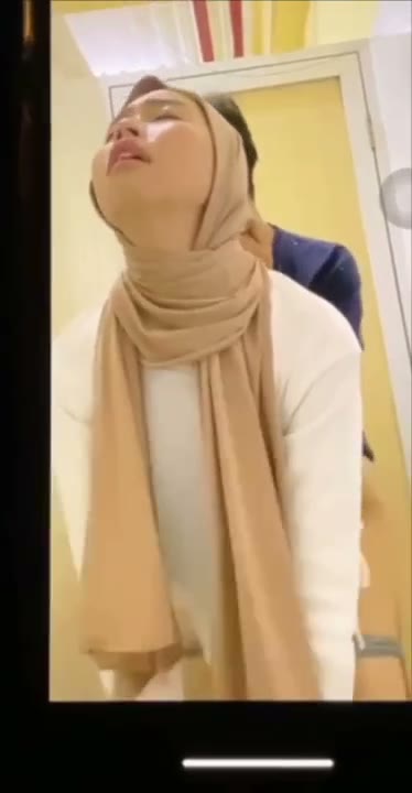 Watch bokep indo viral paksa temen sampe kejang
