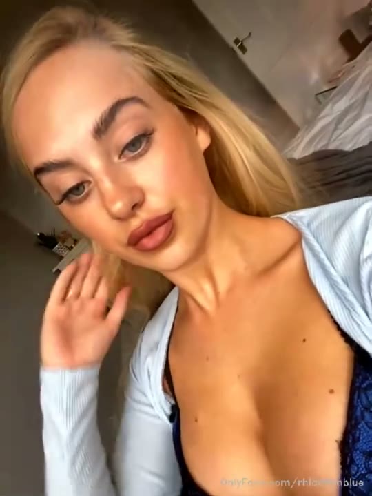 Watch flirt Rhiannon Blue thothub PRIVATE