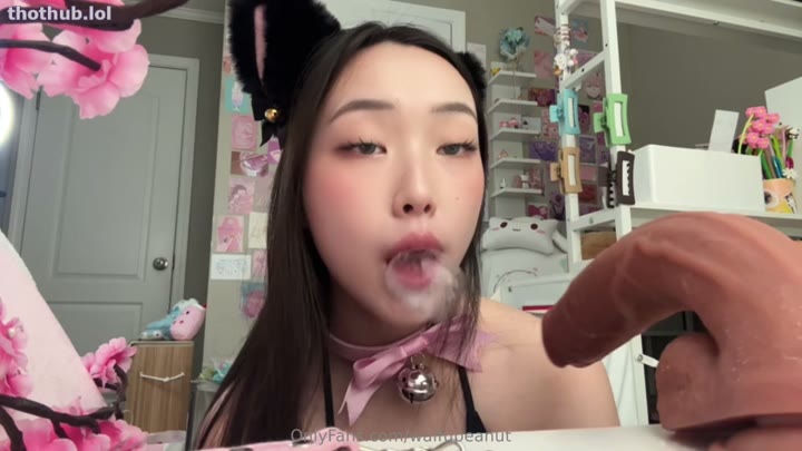 Watch waifupeanut dildo blowjob ppv
