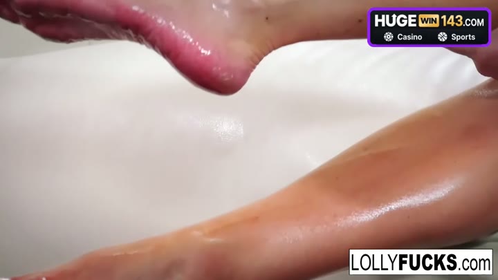 Watch A platinum-blonde damsel with enormous titties and tattooed arms