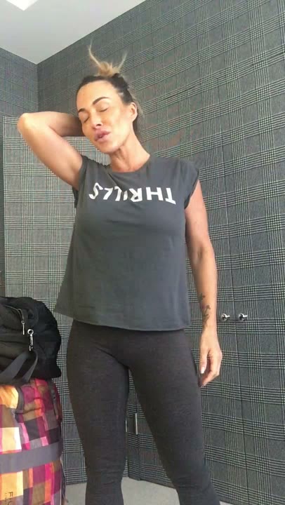 Watch Aubrey Black’s Captivating Poses MILF in Real Life Action