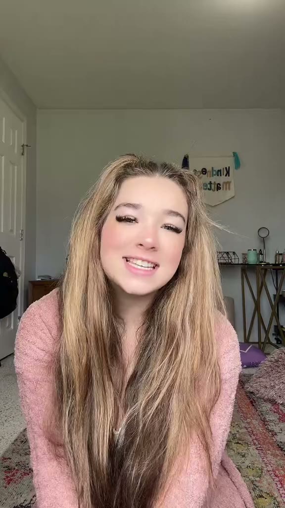 Watch Baylen Dupree New Video Showing Off Her Big Tits