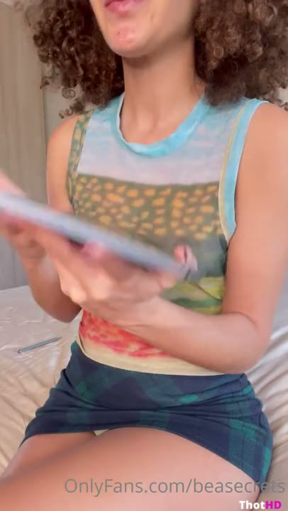 Watch Beatrice Segreti Miniskirt Boy-Girl Sex Leak
