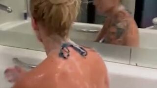 Blonde BomberEbanie Bridges – Nude shower in bath!!! So hot
