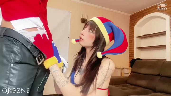 Watch Clown Girl Amberzinha Gets Banged Hard By Magician QroZne