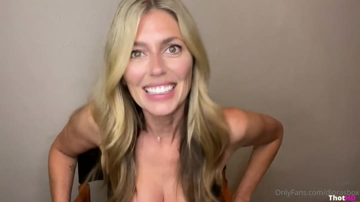 Watch Diora Baird Cleavage and Big Tits OF
