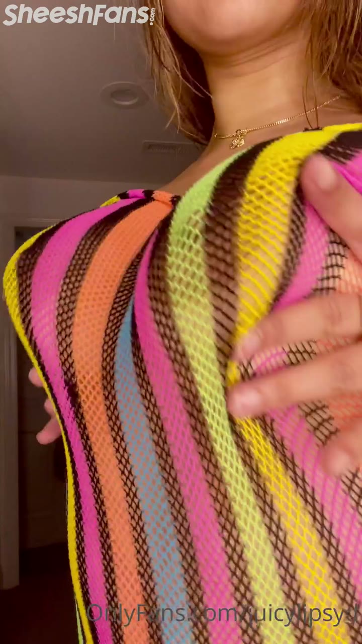 Watch Juicylipsbb Spreading Her Juicy Nude Bootyhole Onlyfans