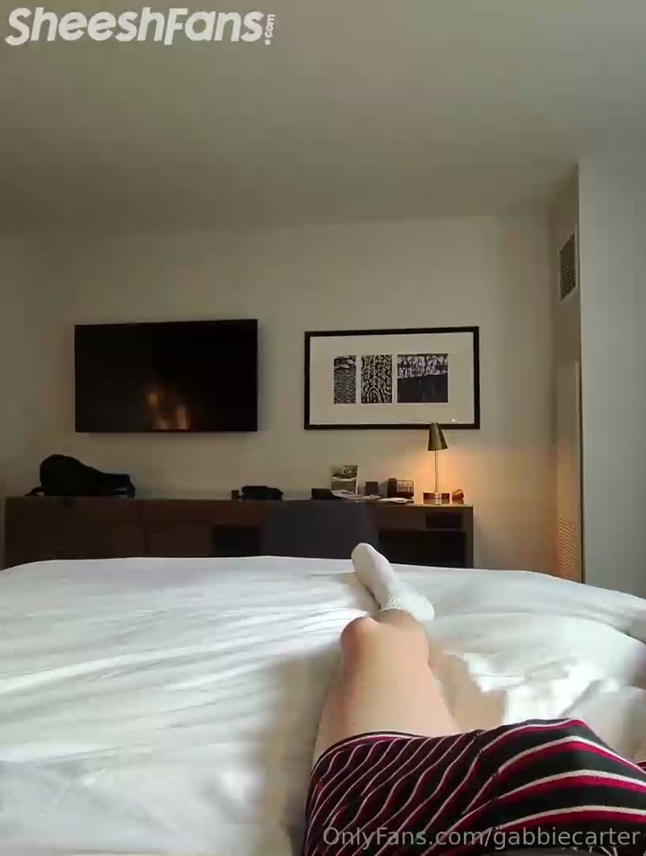 Watch Lustful maid Gabbie Carter caught boss jerking and fucked him!!!