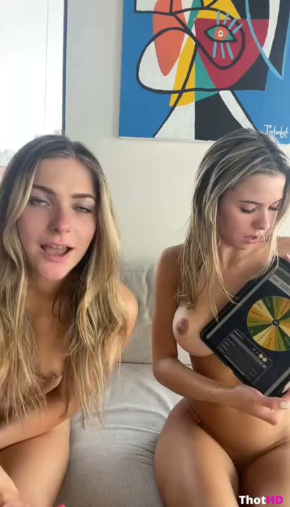 Watch Madiiitay Nude Masturbating