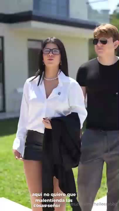 Watch Michelle Rabbit – Hot Real Estate Agent Have Sex With Client