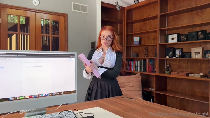 Watch Naomihh666 Gets Creampied By Her Coworkers BBC